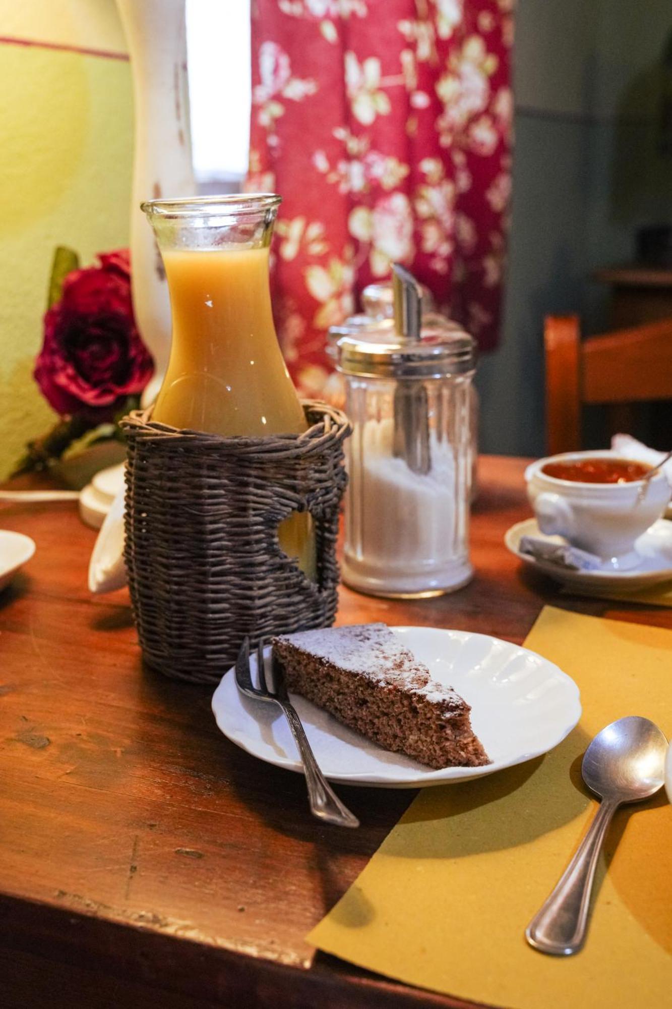 Bed and Breakfast La Curandera Rosta Esterno foto