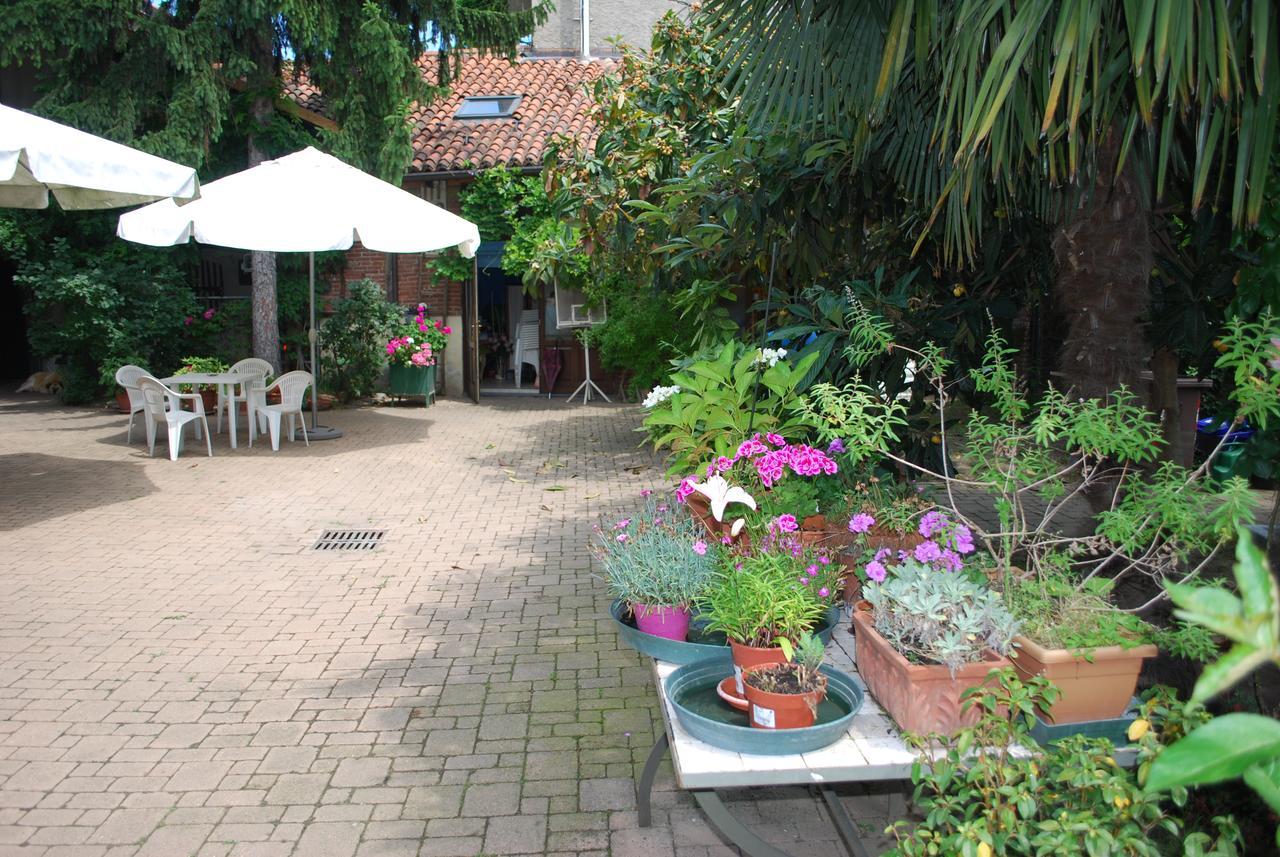 Bed and Breakfast La Curandera Rosta Esterno foto